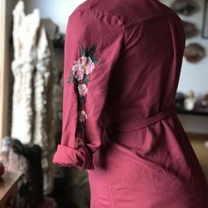 CR Rose Embroidered Belted Dress Shirt